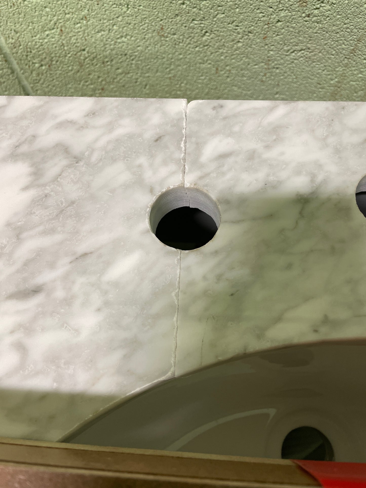 RTL025 - 48" Vanity